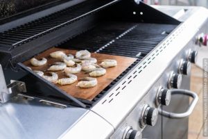 Grillmatte auf Gasgrill